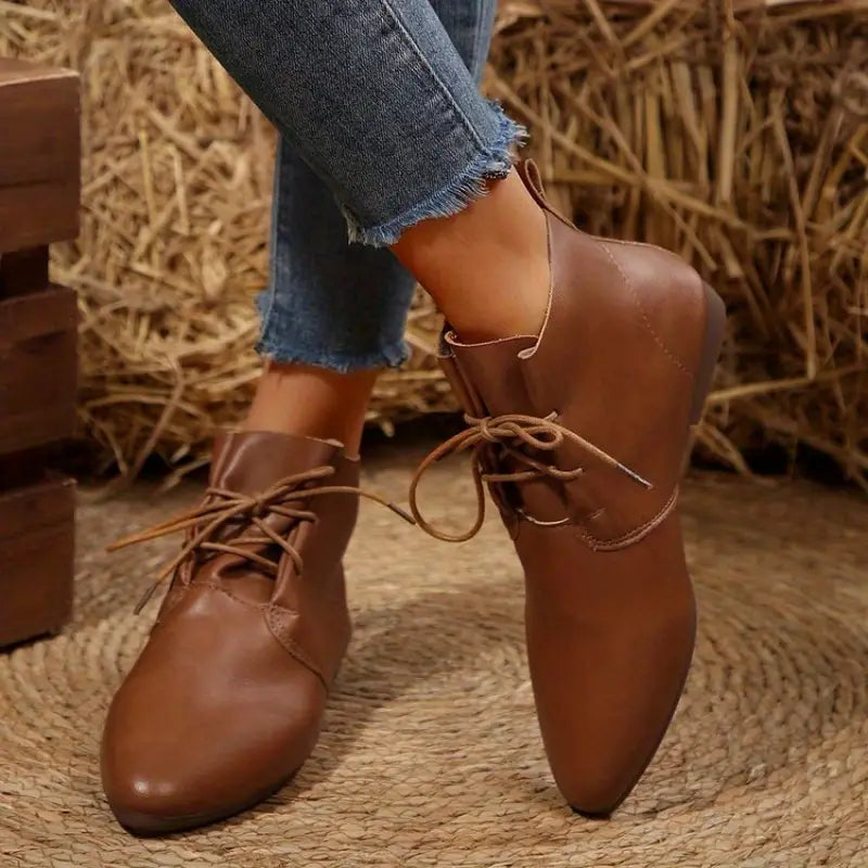 WOMEN'S RETRO ROUND TOE FLAT ANKLE BOOTIES