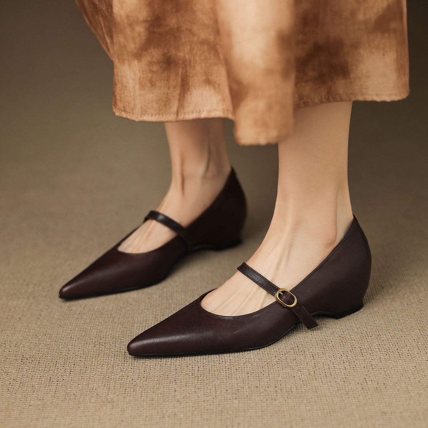 Veloria Lambskin Leather Pumps